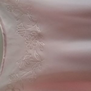 Morgan & Taylor intimates Ltd. Pink lingere